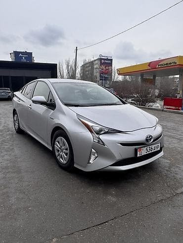 тоето приус: Toyota Prius: 2018 г., 1.8 л, Вариатор, Гибрид, Хэтчбэк — 2
