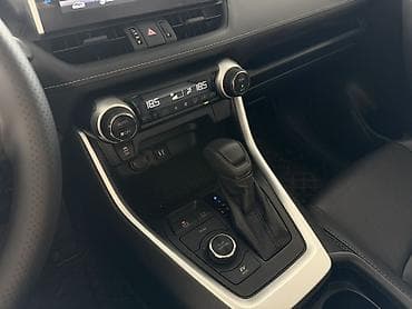 kia saluto: Toyota Wildlander: 2020 г., 2.5 л, Автомат, Гибрид, Внедорожник — 2