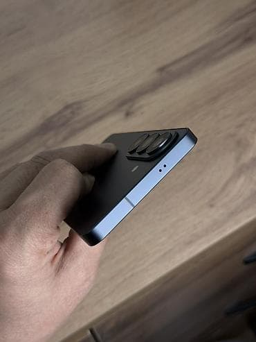 iphone 13 max pro: Samsung Galaxy S23, цвет - Черный — 4