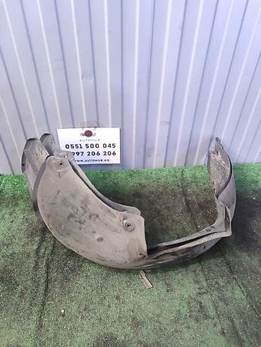Подкрылок Передний левый Mitsubishi, 2004 г., Оригинал