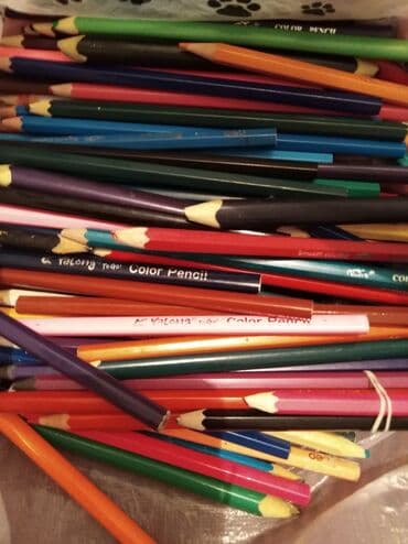 трехколесные коляски: Все игрушки в хорошем состоянии. Машинка толокар(без сидушки,но есть — 1