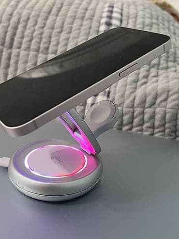 Складная магнитная беспроводная зарядная станция 3-в-1,одновременно