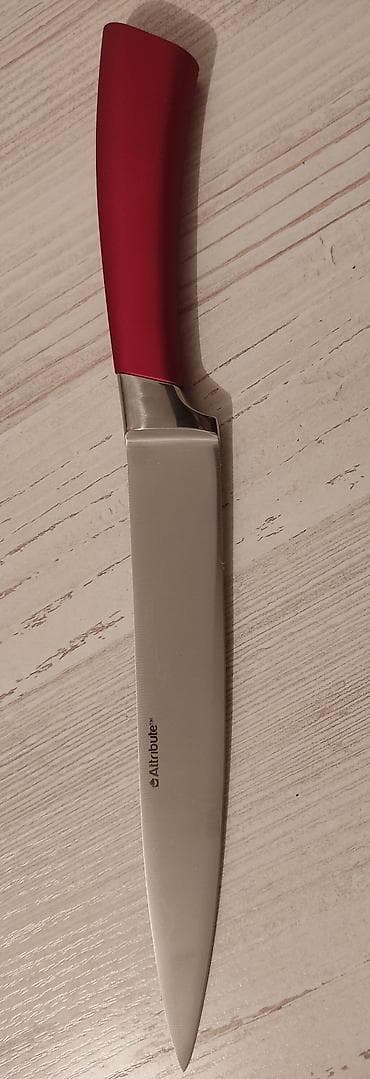 Посуда: Новый кухонный нож. Привезен с Англии. Длина клинка-20см, длина — 1