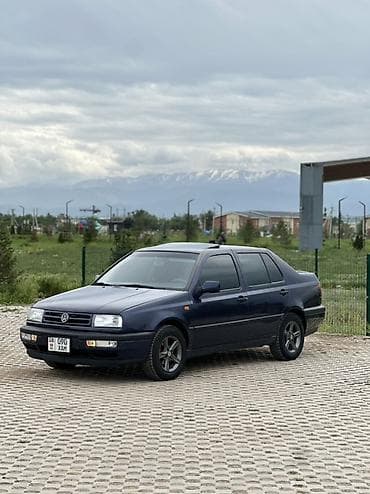 авто бишкек машина кж: Volkswagen Vento: 1994 г., 1.8 л, Автомат, Бензин, Седан — 2