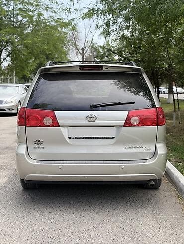 фары ист: Toyota Sienna: 2007 г., 3.5 л, Автомат, Газ, Минивэн — 9