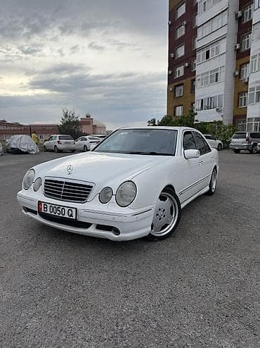 Mercedes-Benz E-класс AMG: 2002 г., 5.5 л, Автомат, Бензин — 3