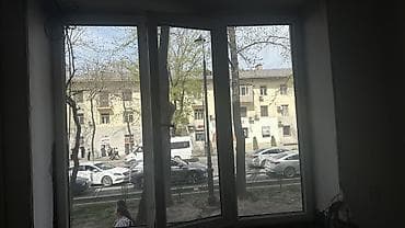 пластикалык терезе: Пластиковое окно ПВХ с тройной створкой - Конструкция: три — 1