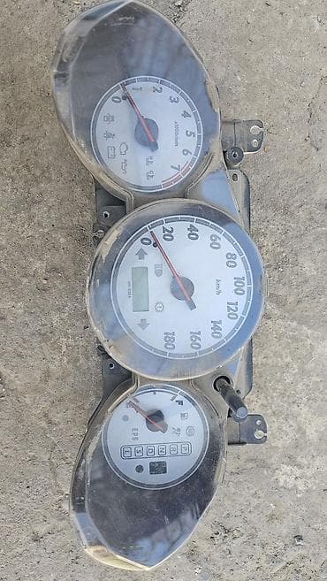 мониторы на авто: Щиток приборов Honda Б/у, Оригинал — 1