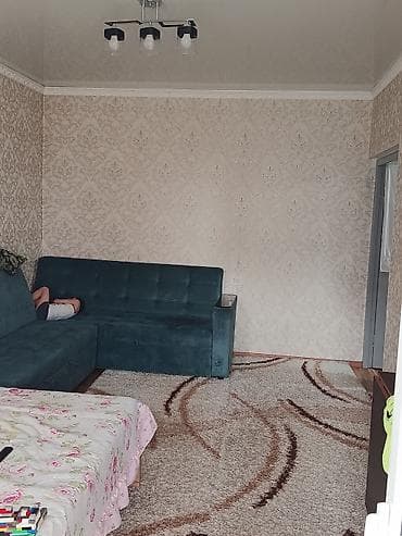 📍 Район: Восток-5 🏢 Серия: 106 улучшенная 📐 Площадь: 51 м² 🍽 Кухня: 10 — 1