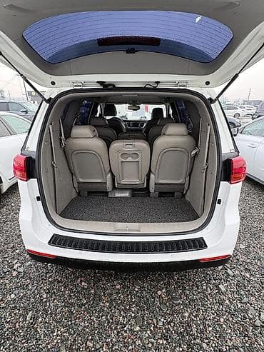 карнавал: Kia Carnival: 2019 г., 2.2 л, Дизель, Минивэн — 10