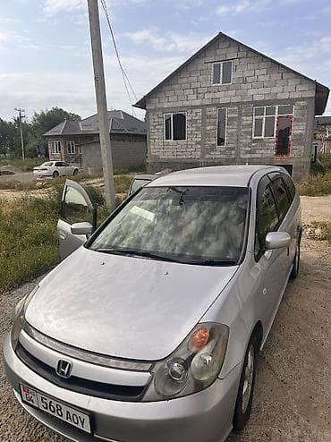 1: Honda Stream: 2004 г., 1.7 л, Автомат, Бензин, Минивэн — 10