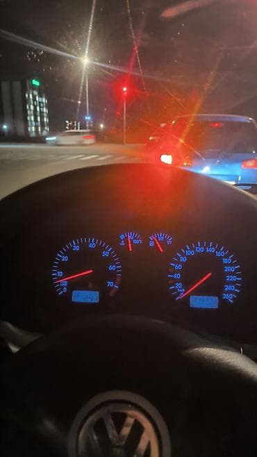 volkswagen golf 4: Volkswagen Golf: 1998 г., 1.6 л, Ручные, Бензин, Хэтчбэк — 9