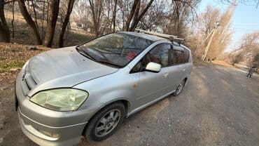 продаю с: Toyota Ipsum: 2003 г., 2.4 л, Автомат, Бензин, Минивэн — 4