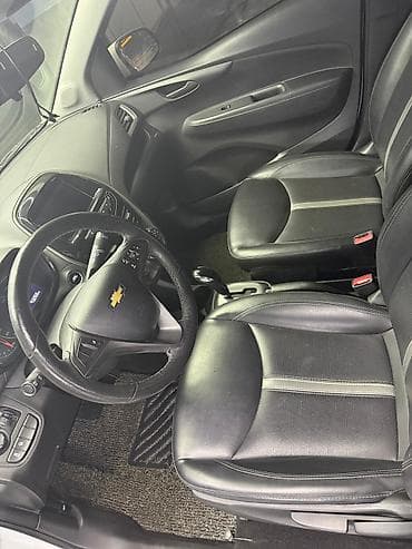 продаю шевролет: Chevrolet Spark: 2020 г., 1 л, Автомат, Бензин, Хэтчбэк — 6