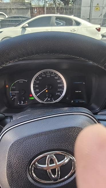 corolla e120: Toyota Corolla: 2021 г., 1.8 л, Вариатор, Гибрид, Седан — 9