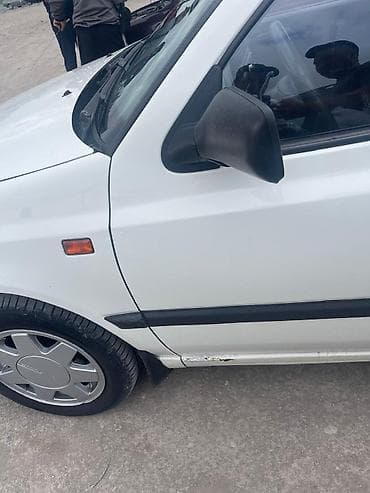 mini coper: Volkswagen Vento: 1993 г., 1.8 л, Механика, Бензин, Седан — 2