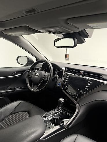 camry 55 гибрид: Toyota Camry: 2019 г., 2.5 л, Вариатор, Гибрид, Седан — 6