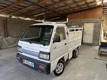 бир: Daewoo Лабо: 2000 г., 0.8 л, Кол менен иштөөчү, Бензин, Пикап — 1