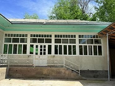 монолитный дом из бетона: Большой застеклённый окна с дверью и рамой продаю полностью чистоя — 3