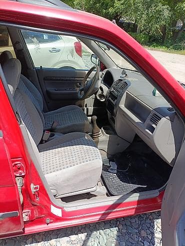 mazda demio механика: Mazda Demio: 2000 г., 1.5 л, Механика, Бензин, Хэтчбэк — 5