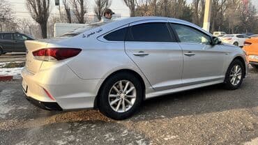 бизнем: Hyundai Sonata: 2019 г., 2 л, Автомат, Газ, Седан — 4