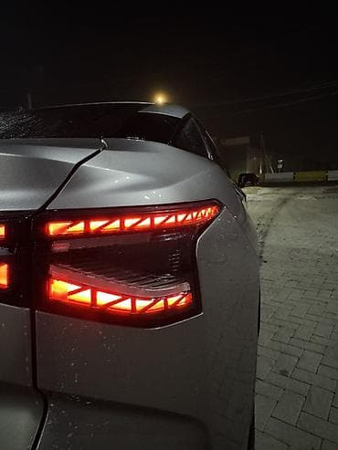 кибер трак: Toyota bZ3: 2024 г., Автомат, Электромобиль, Седан — 4