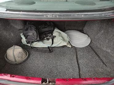 мазда 626 1994: Mazda 626: 1994 г., 2 л, Механика, Бензин, Седан — 2