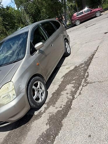 хонда гая: Honda Stream: 2001 г., 2 л, Автомат, Бензин — 3