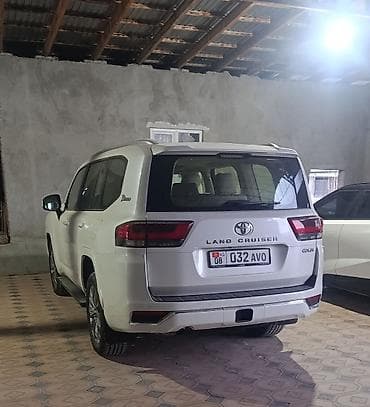 машина 200 мин: Toyota Land Cruiser: 2021 г., 4 л, Автомат, Бензин, Внедорожник — 4