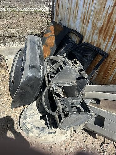 k5 к5: Lada Priora 2007 Два крыло багажник капот двери Автозапчасти и — 2