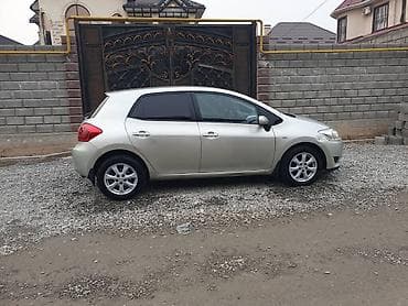 Toyota Auris: 2008 г., 1.6 л, Робот, Бензин, Хэтчбэк — 2