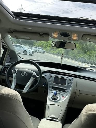 от приуса: Toyota Prius: 2014 г., 1.8 л, Автомат, Гибрид, Хэтчбэк — 10