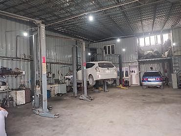 Автосервис с подъемниками LAUNCH (2 поста) Услуги: - Диагностика и at lalafo.kg Автосервис с подъемниками LAUNCH (2 поста) Услуги: - Диагностика и