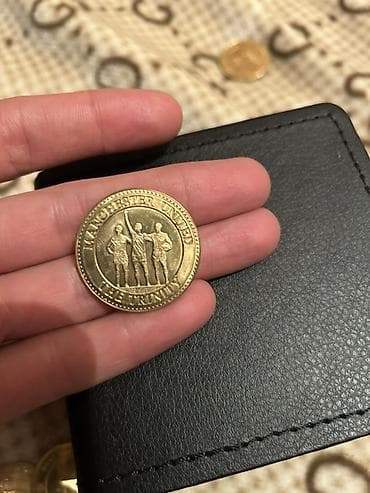 футбольный клуб: Привизен из Англии - Манчестер Памятные жетоны Manchester United — 3