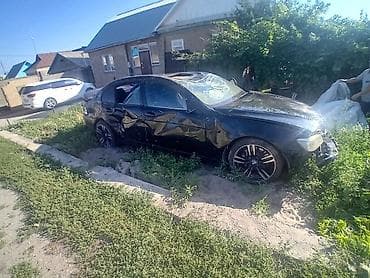 BMW 7 Series 740Li (E65/E66), Аварийное состояние на запчасти или