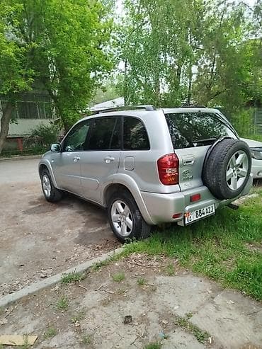 Toyota RAV4: 2005 г., 2 л, Автомат, Бензин, Кроссовер — 4