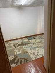 продаю дом в селе ленинское: Квартира берилет Мадина базарга жакын жайгашкан .Верхний токолдош — 2