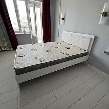 царга: Двуспальная кровать, С матрасом, длина - 200 см — 2