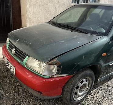 колпачки: Volkswagen Polo: 1993 г., Хэтчбэк — 1
