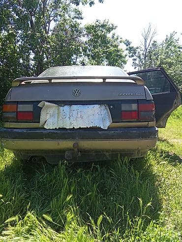 пасат б2: Volkswagen Passat: 1989 г., 1.8 л, Механика, Лифтбек — 4