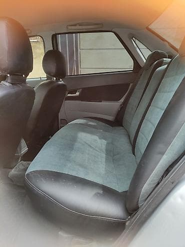 altezza 2003: ВАЗ (ЛАДА) Priora: 2009 г., 1.6 л, Ручные, Бензин, Седан — 6