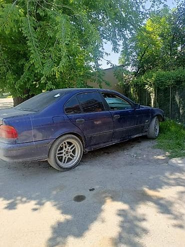 Транспорт: BMW 5 series: 1998 г., 2 л, Механика, Бензин, Седан — 2