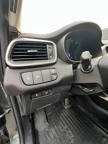 Продажа авто: Kia Sorento: 2019 г., 2 л, Автомат, Дизель, Кроссовер — 10