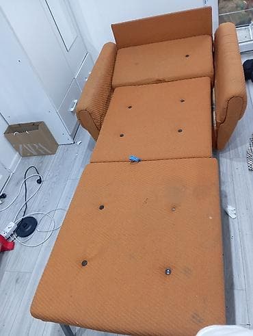 односпальные диваны кровати: Кресло-кровать, Б/у, Односпальный, Самовывоз, цвет - Оранжевый — 2