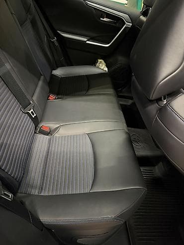 mark 2 qualis: Toyota RAV4: 2022 г., 2.5 л, Автомат, Гибрид, Кроссовер — 8