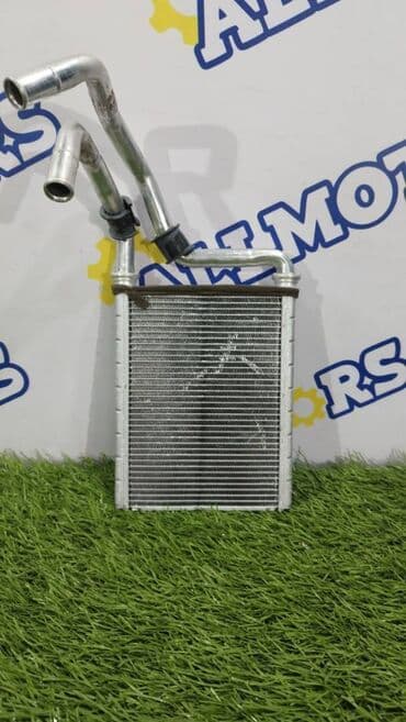 Toyota Highlander v-3.5 2013 год радиатор печки