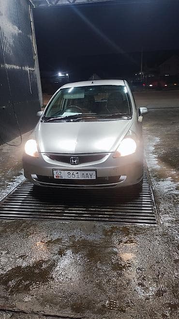 спарк авто: Honda Fit: 2004 г., 1.3 л, Автомат, Хэтчбэк — 3