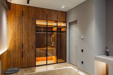 суточный квартира бишкек парк: 2 комнаты, Домофон, Круглосуточное заселение, Парковка — 5