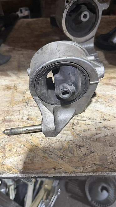 Автозапчасти: Подушка мотора Nissan Аналог — 1