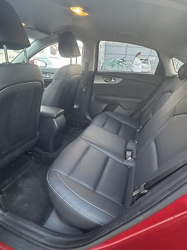 машина byd e2: Kia K3: 2019 г., 1.6 л, Автомат, Бензин, Седан — 5